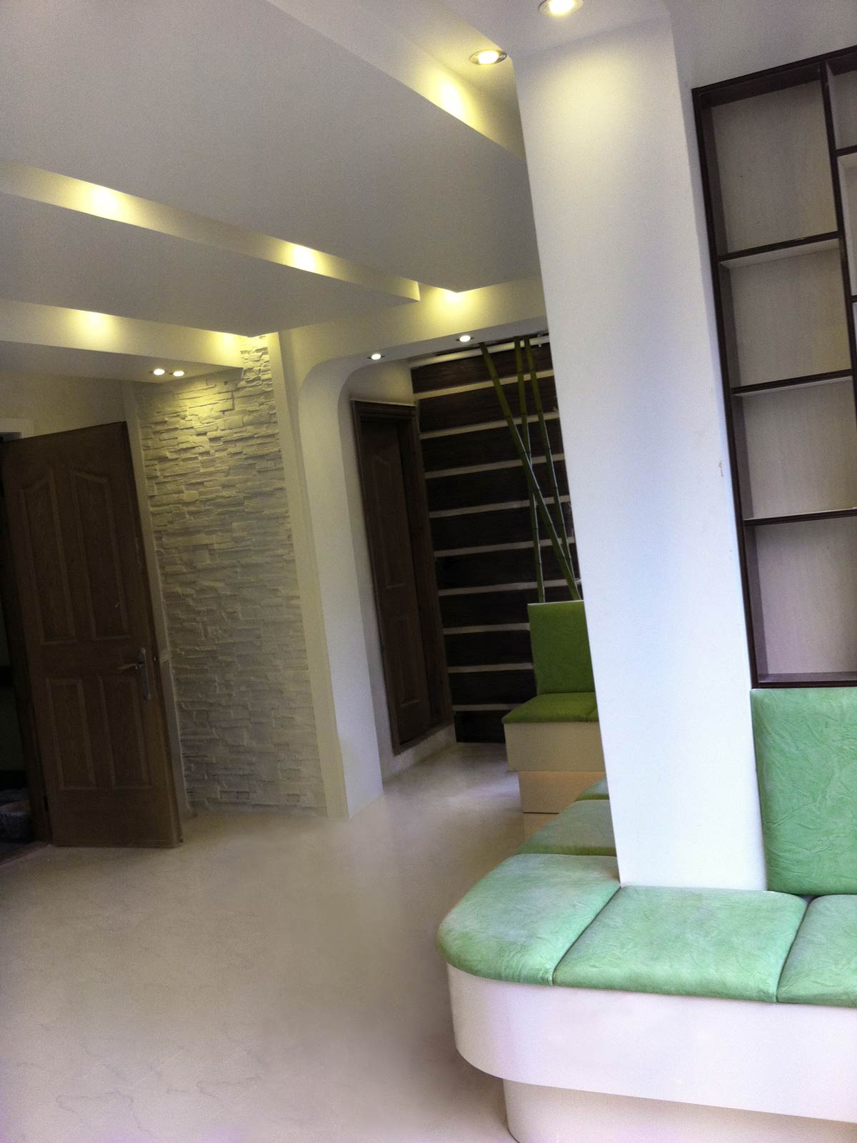 dr koosha clinic