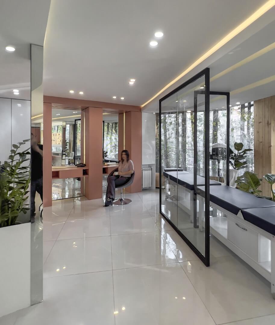 interior space of Nilli beauty salon