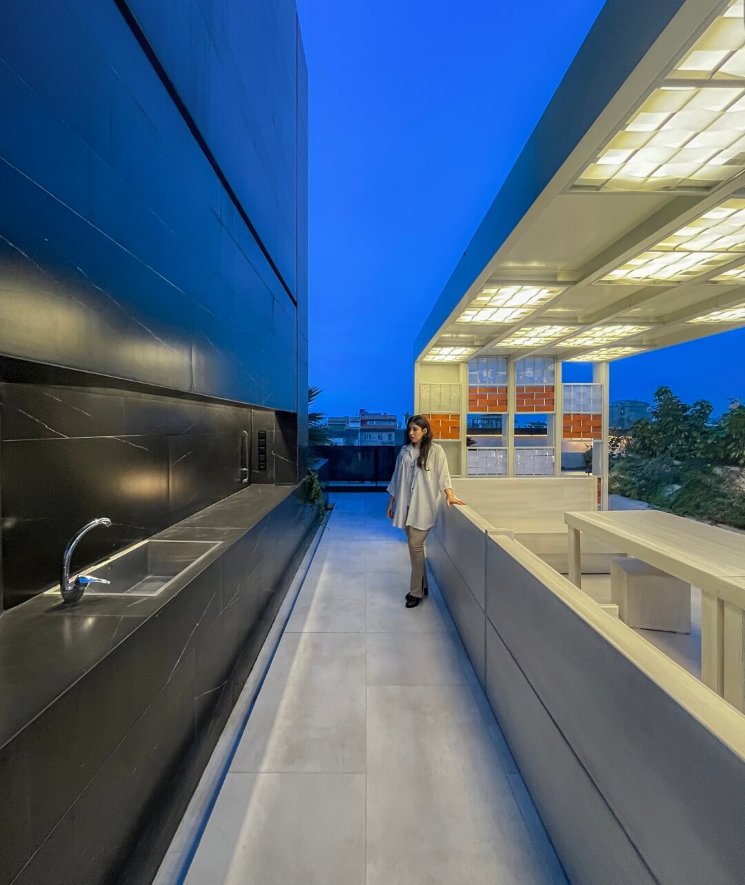 roof garden details, night, 93 st. residentail aratment