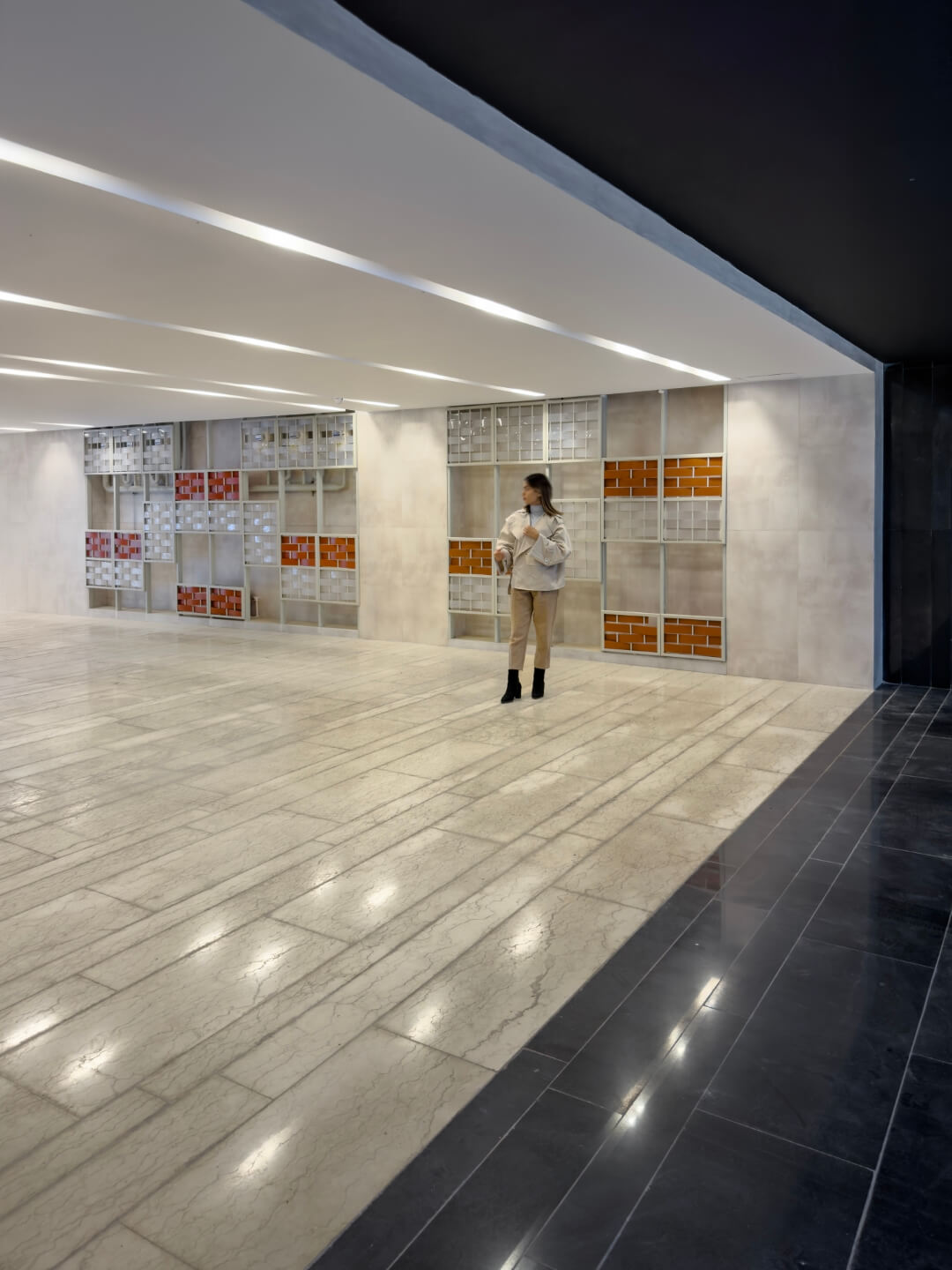 parking, 93 st. residentail aratment
