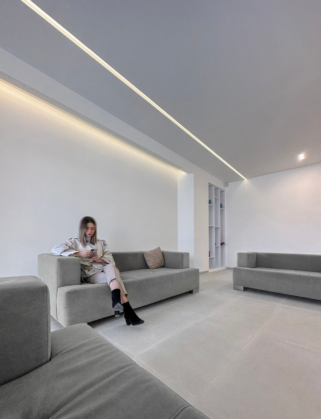 living room library 93 st. residentail aratment